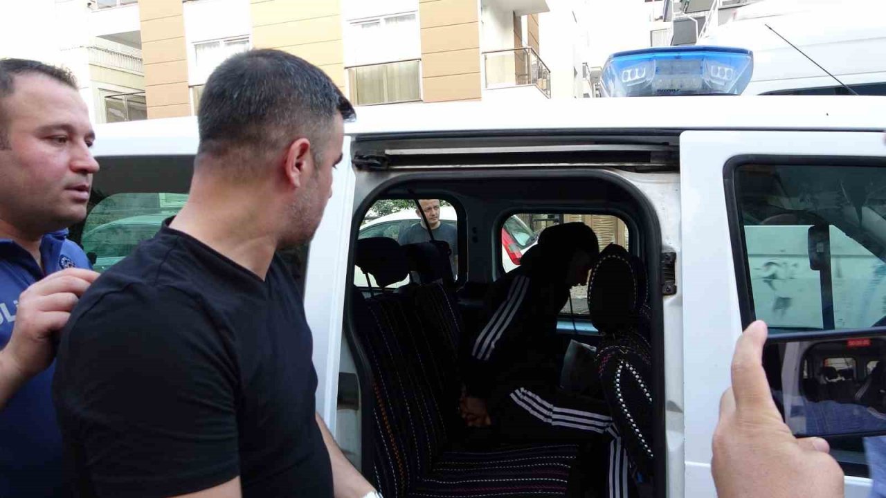 Kocasının darp ettiği 3 çocuk annesi kadın ambulansta öldü