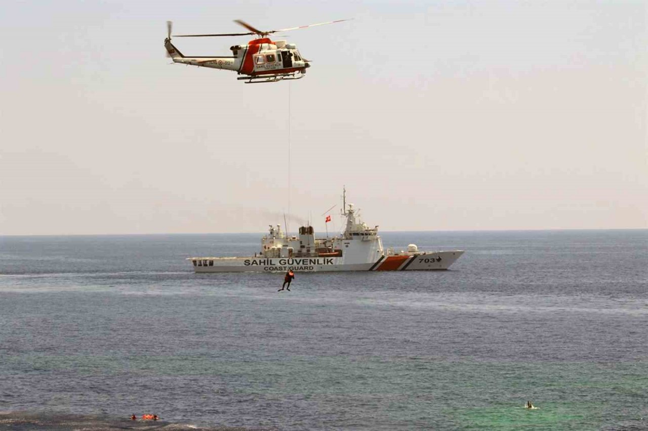 Vali Tavlı’dan Sahil Güvenlik kuruluş yıldönümü mesajı