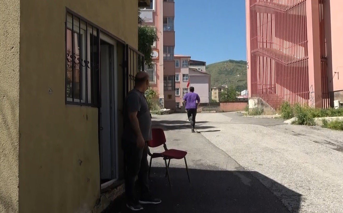 YKS’nin ilk oturumu başladı