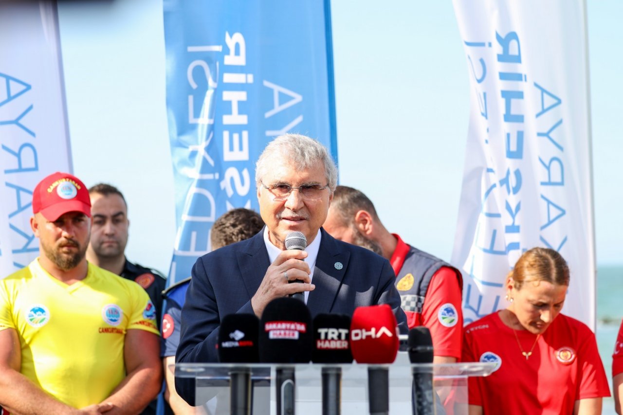 Başkan Yüce: “Lütfen cankurtaranların olmadığı yerde denize girmeyin”