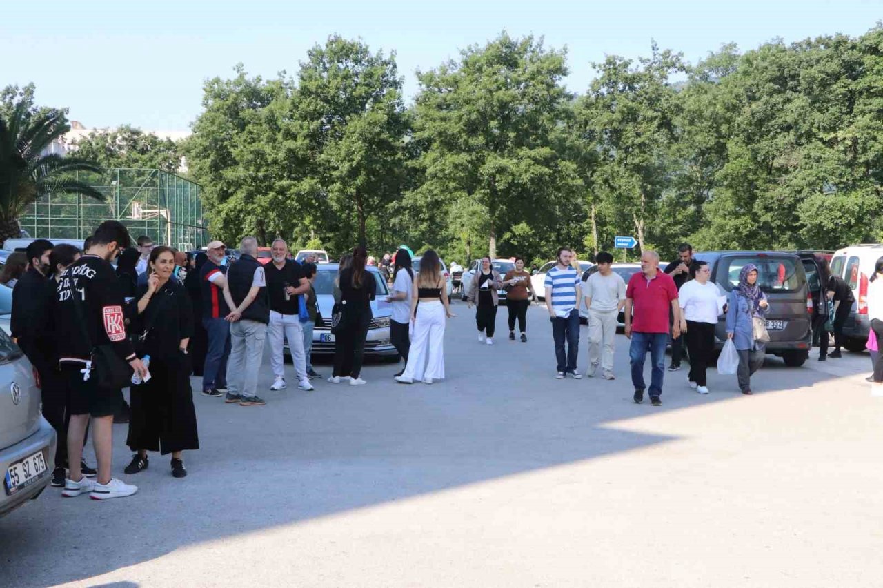 YKS maratonu: Son dakika koşarak girdiler