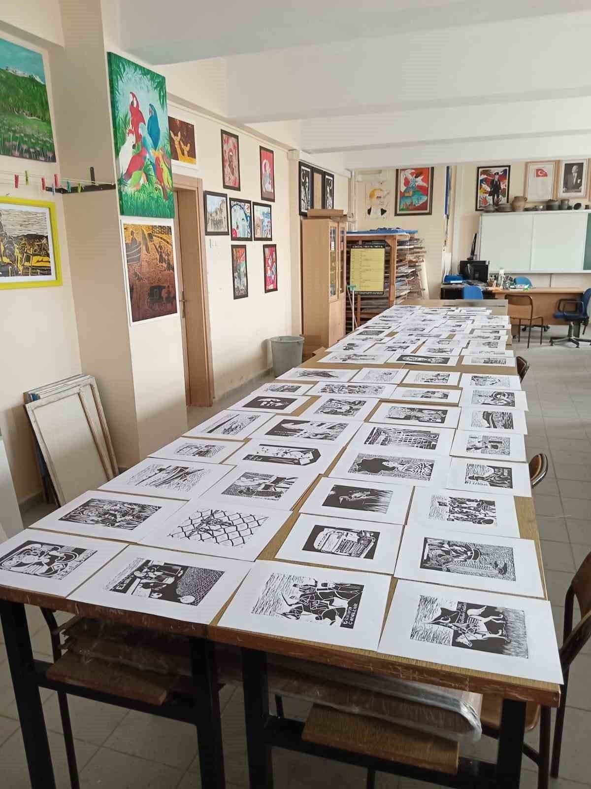 Öğrencilerin yaptığı baskılara dünyanın en büyük exlibris müzesinden davet