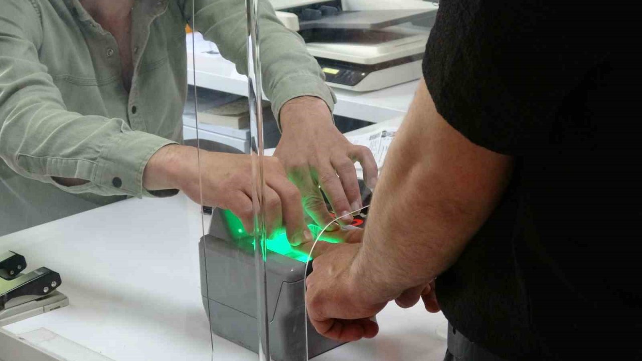 Kimliklerini kaybettiler, zamanla yarıştılar