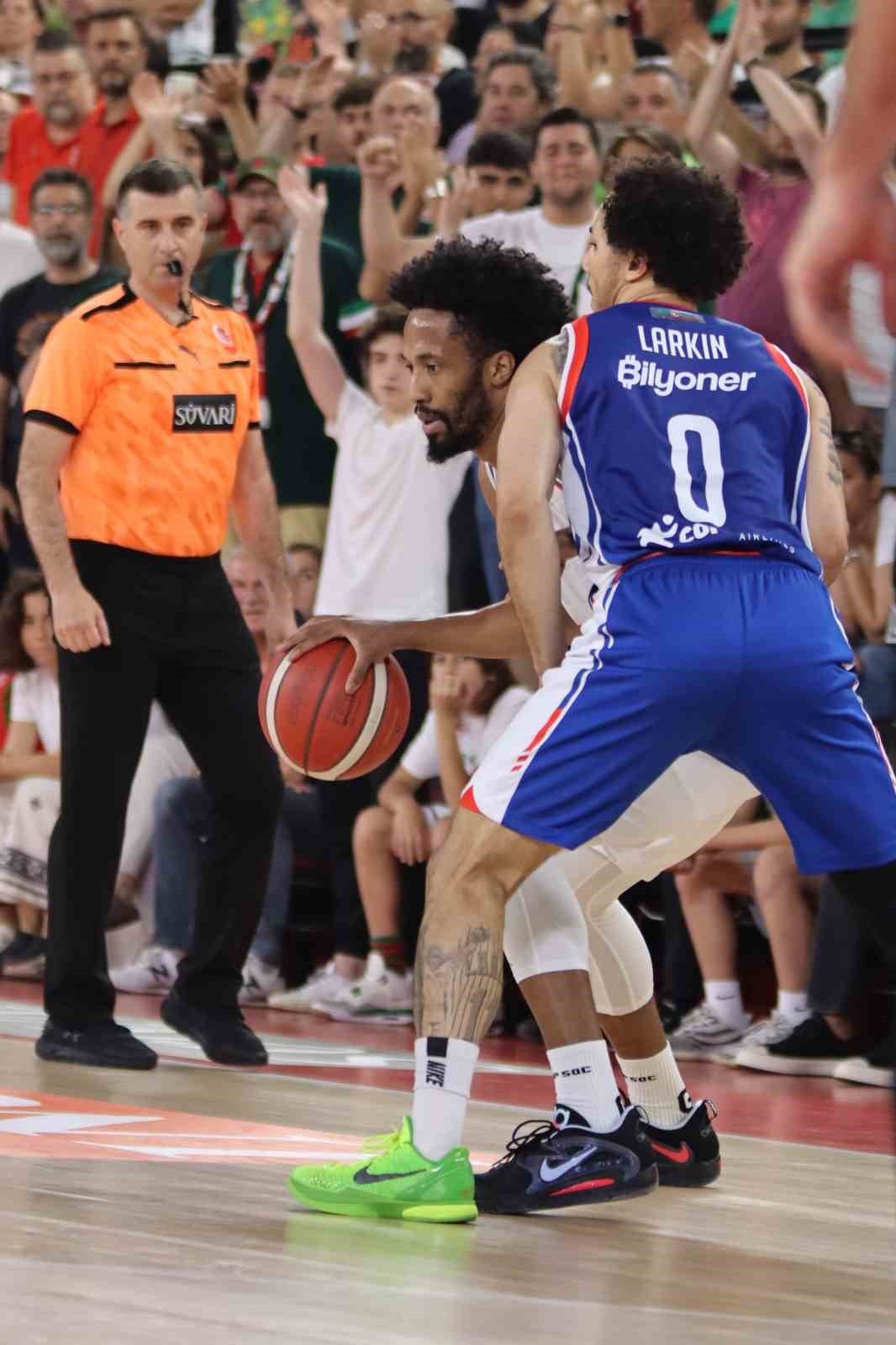Basketbol Süper Ligi’nde şampiyon A. Efes