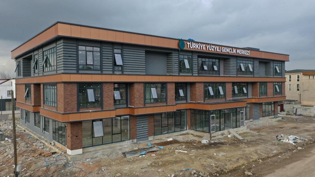 Başiskele’de 5 projenin çalışmaları süratle sürüyor