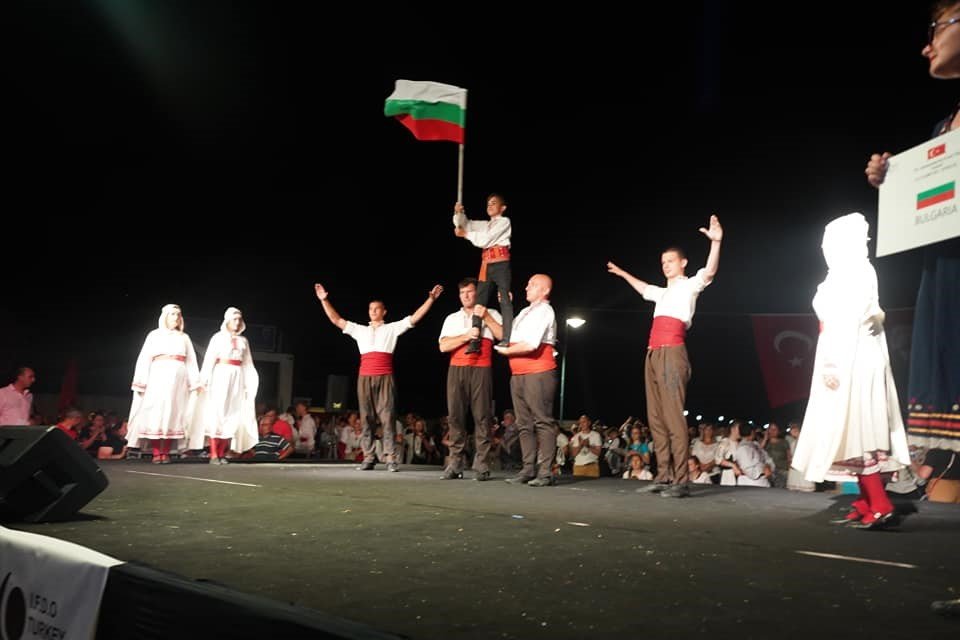 8. Ayvalık Deniz-Kum-Güneş ve Halk Dansları Festivali başlıyor