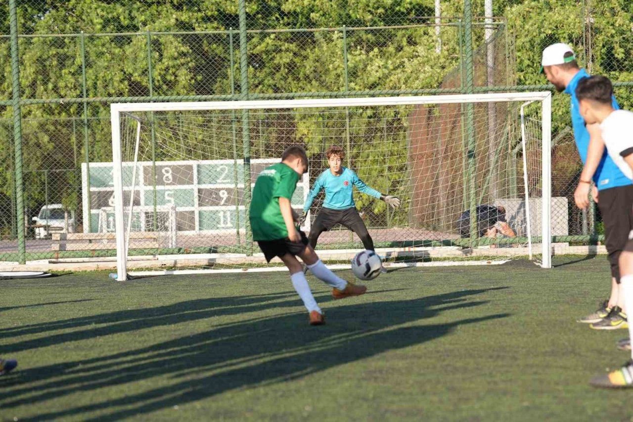 Babalar ve oğulları kıyasıya mücadele etti