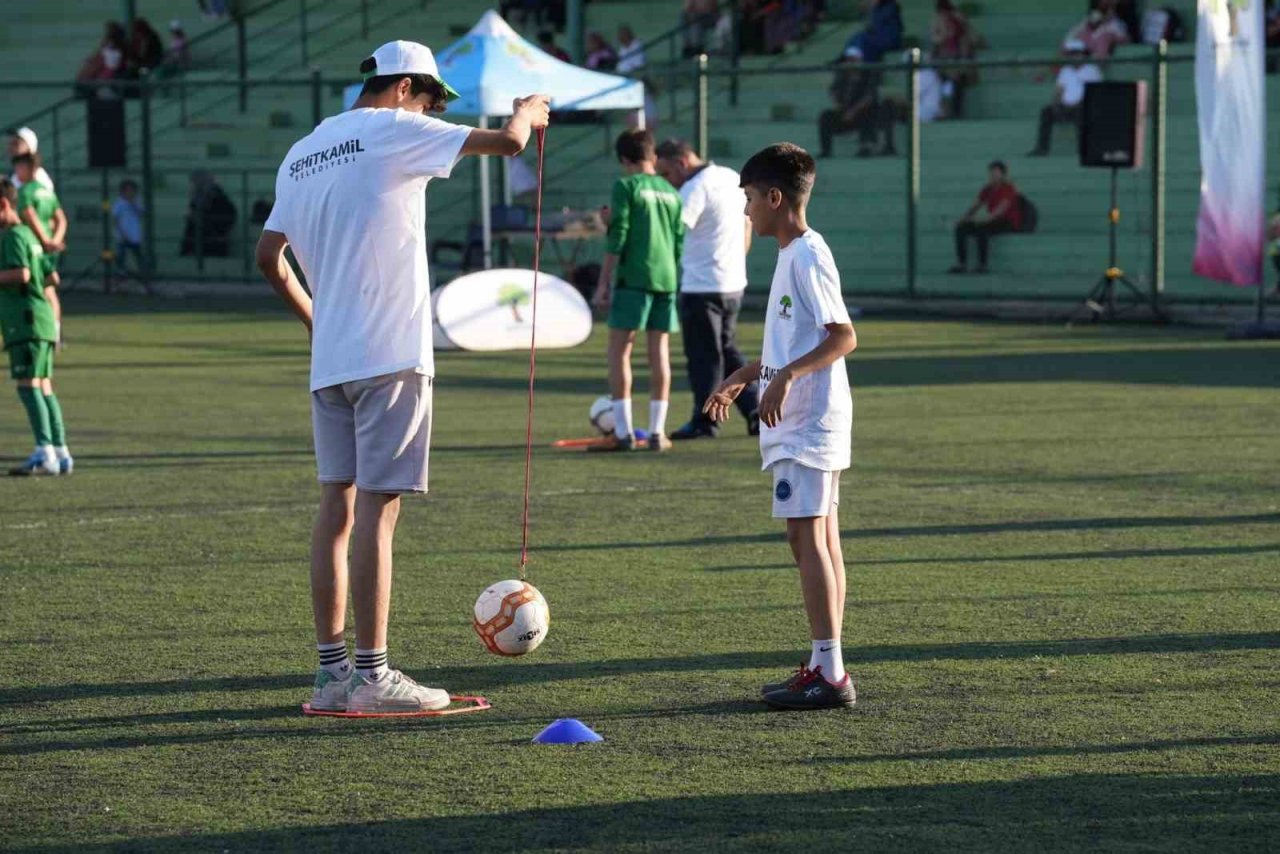 Babalar ve oğulları kıyasıya mücadele etti