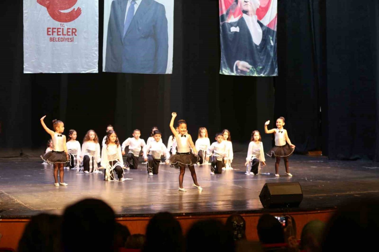 Efeler’in minikleri mezuniyetlerini kutladı