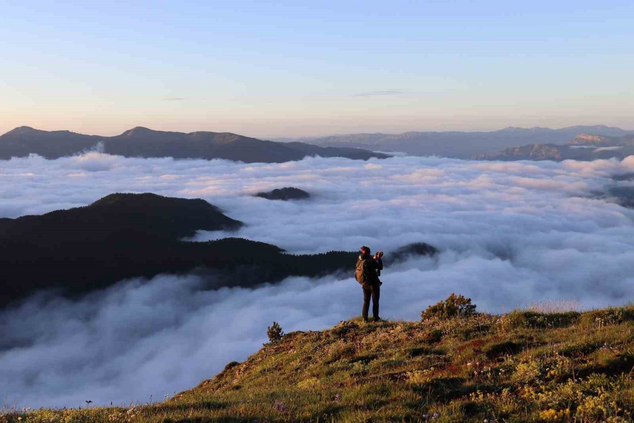 Gümüşhane’de eşsiz sis denizi manzarası