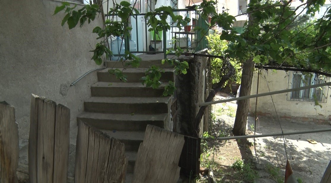 ’Bahçede köpek besleme’ kavgasında ev sahibini pompalı tüfekle öldürdü