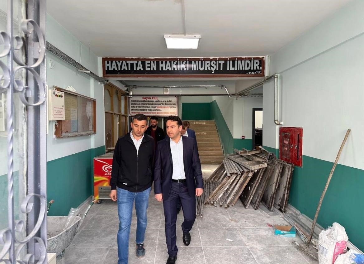 Susuz’da okullara güçlendirme yapılıyor