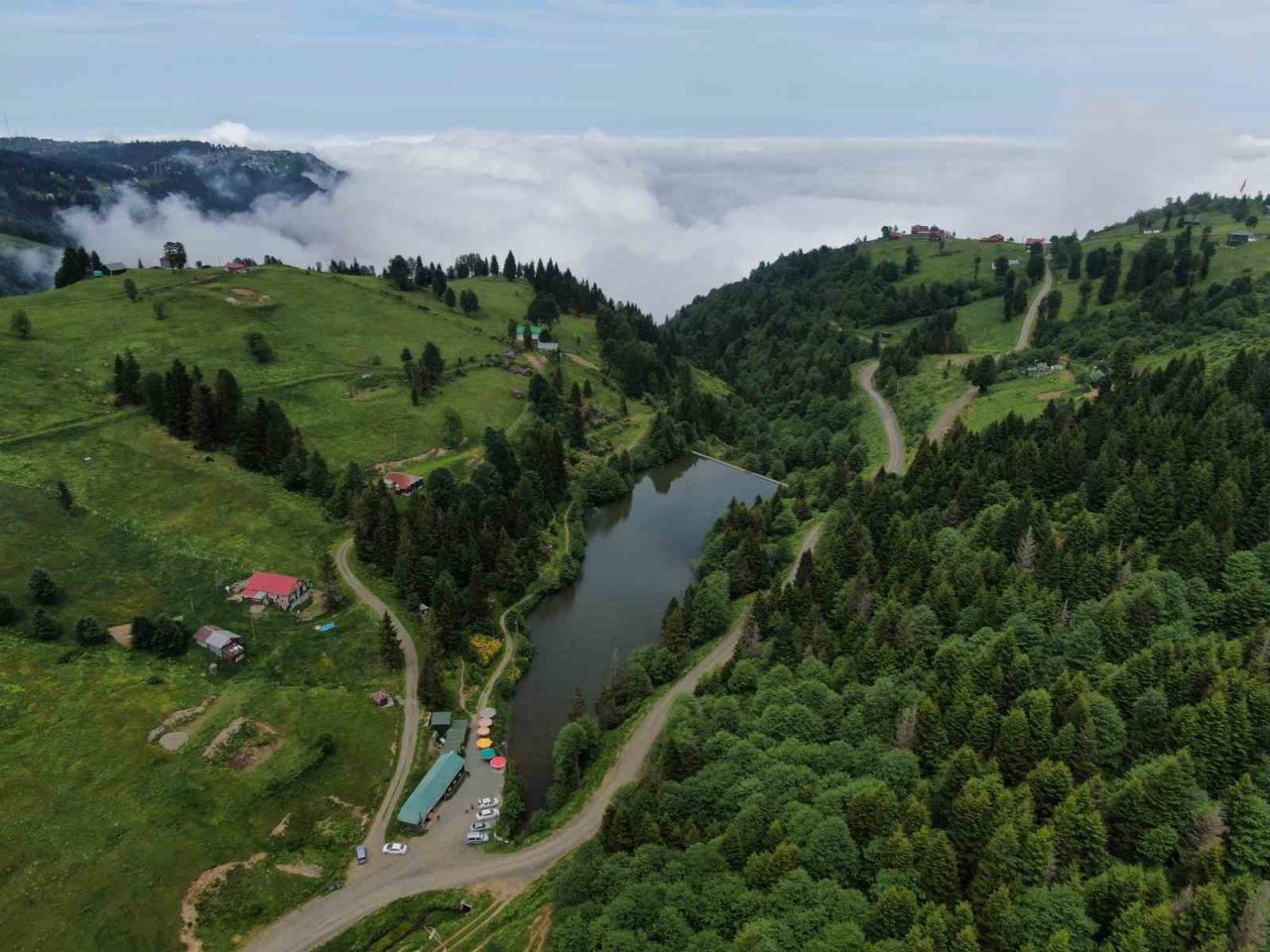 Trabzon’un saklı güzelliği: Balıklı Göl