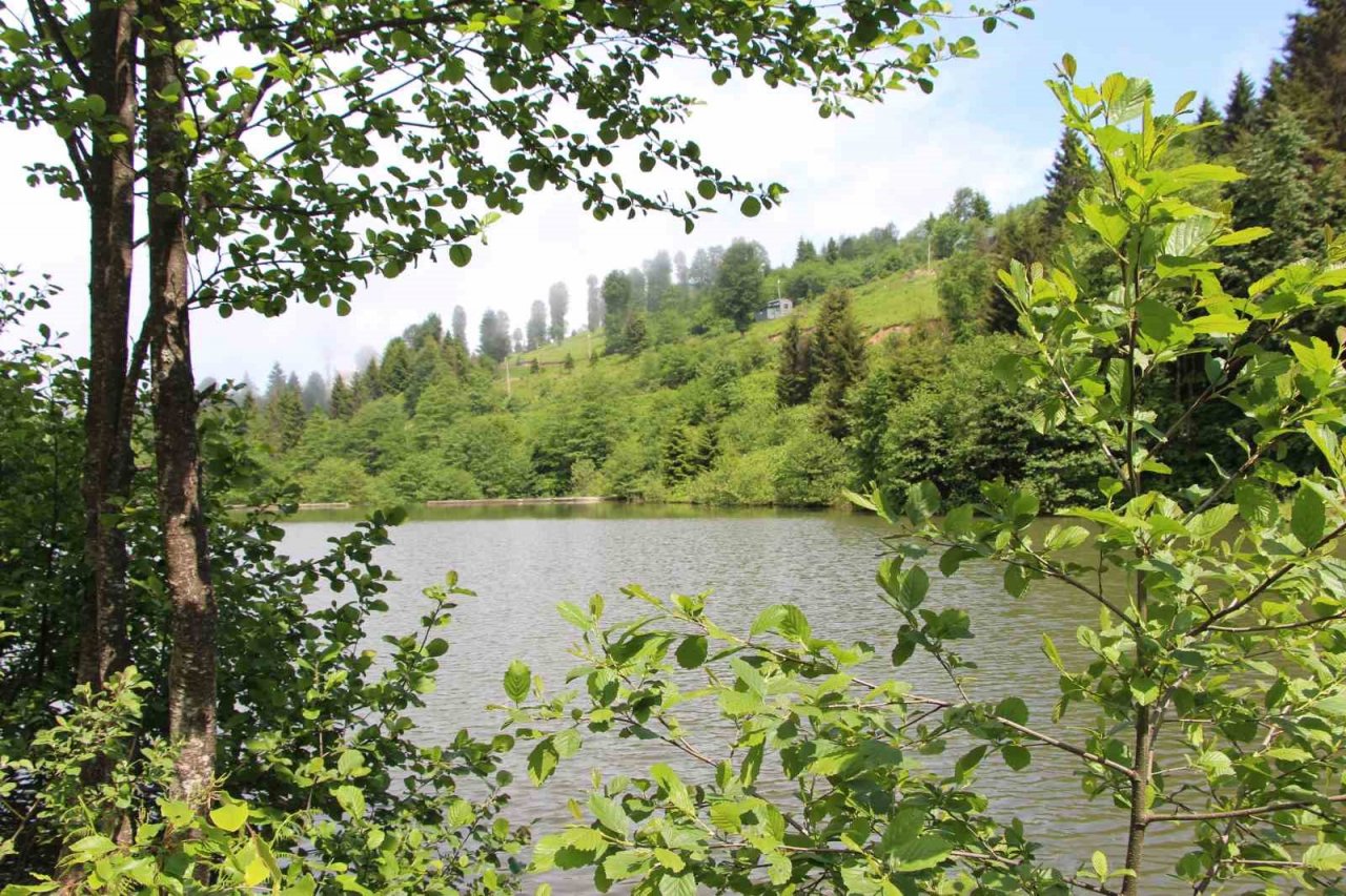 Trabzon’un saklı güzelliği: Balıklı Göl