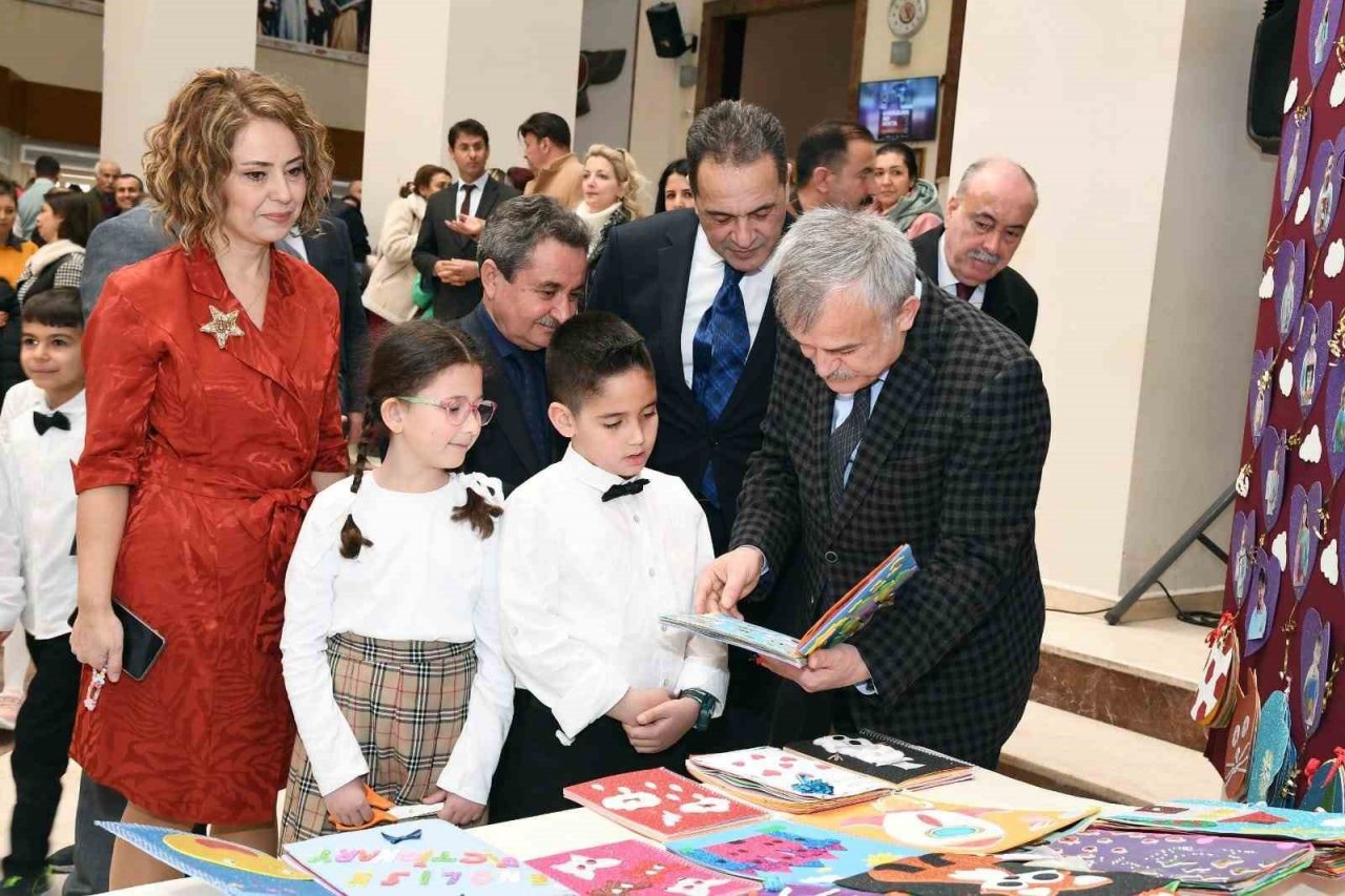 Uşak’ın Eğlenceli Sözlüğüm projesine ödül