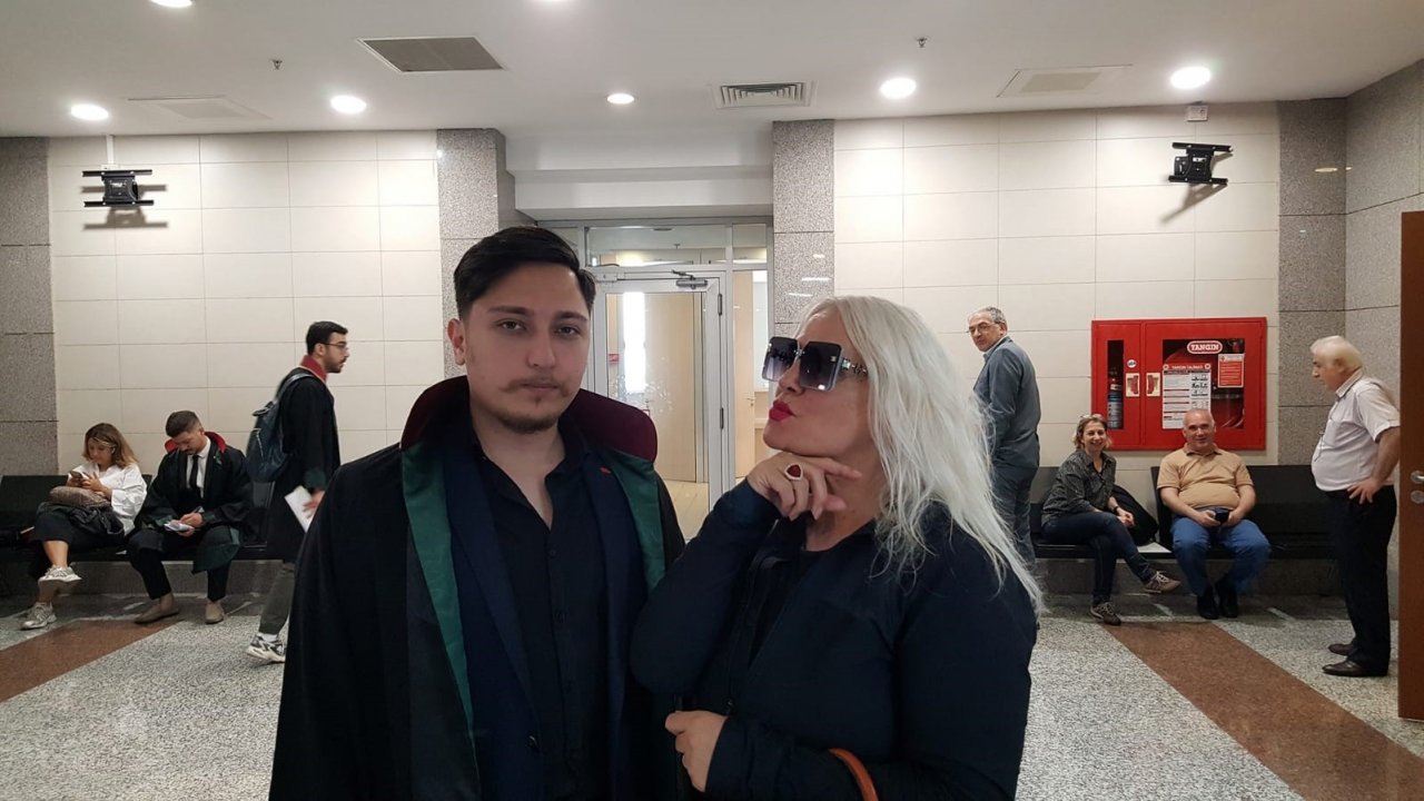 ‘Afrodit’ Banu Alkan’a 6 bin 80 lira adli para cezası