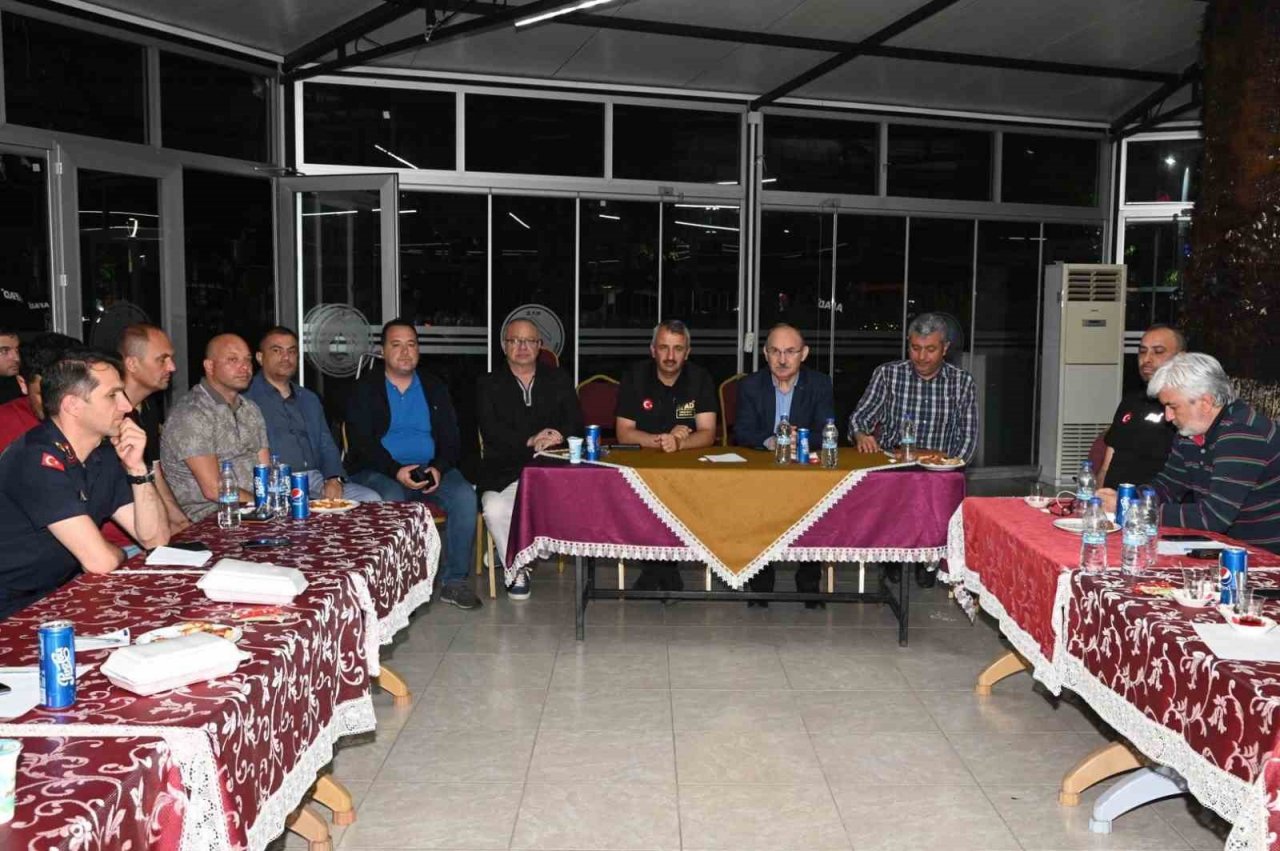 Başkan Ergün’den sabah saatlerine kadar sel bölgesinde inceleme