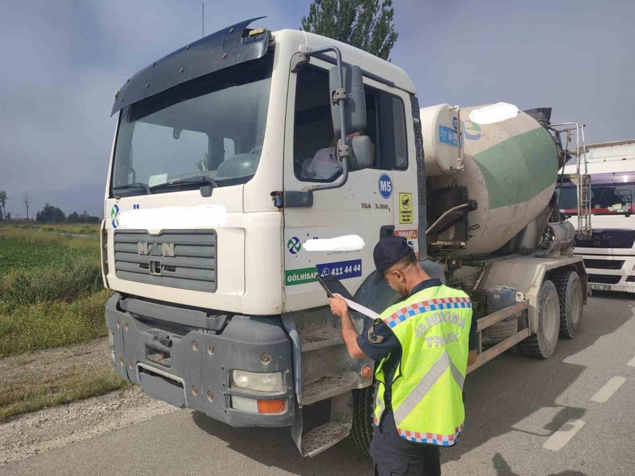 Burdur’da trafik denetimlerinde 535 araç kontrol edildi