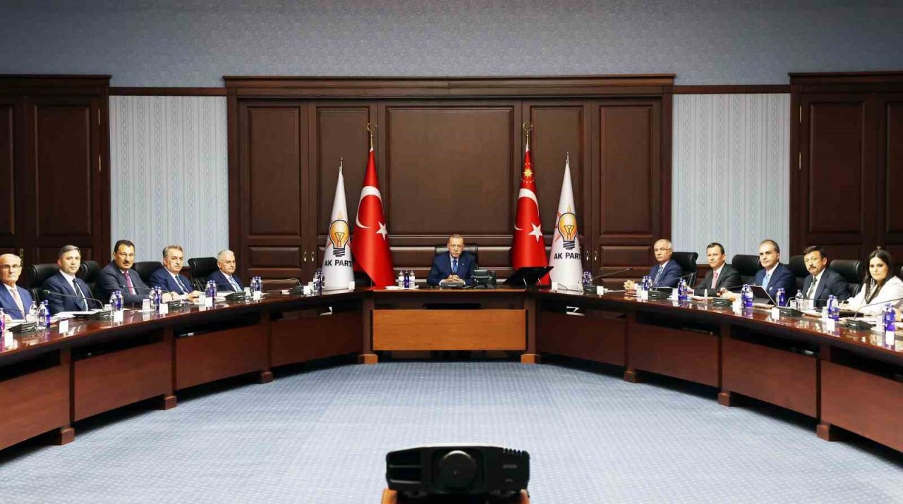 AK Parti MYK toplantısı yapıldı