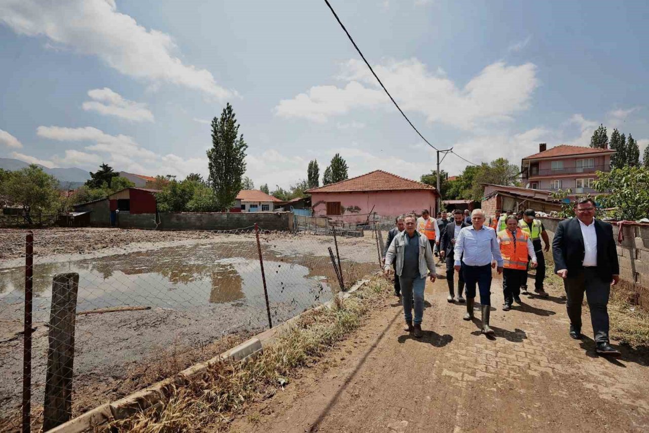 Denizli’de selin yaraları sarılıyor