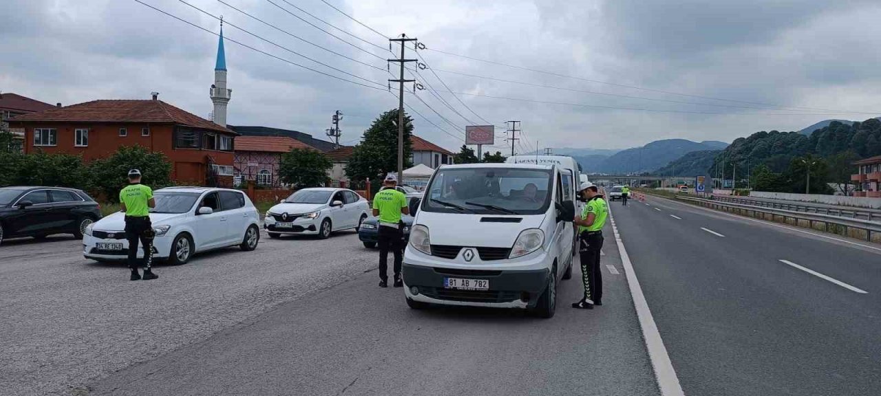 Düzce’de trafik uygulamaları artırıldı