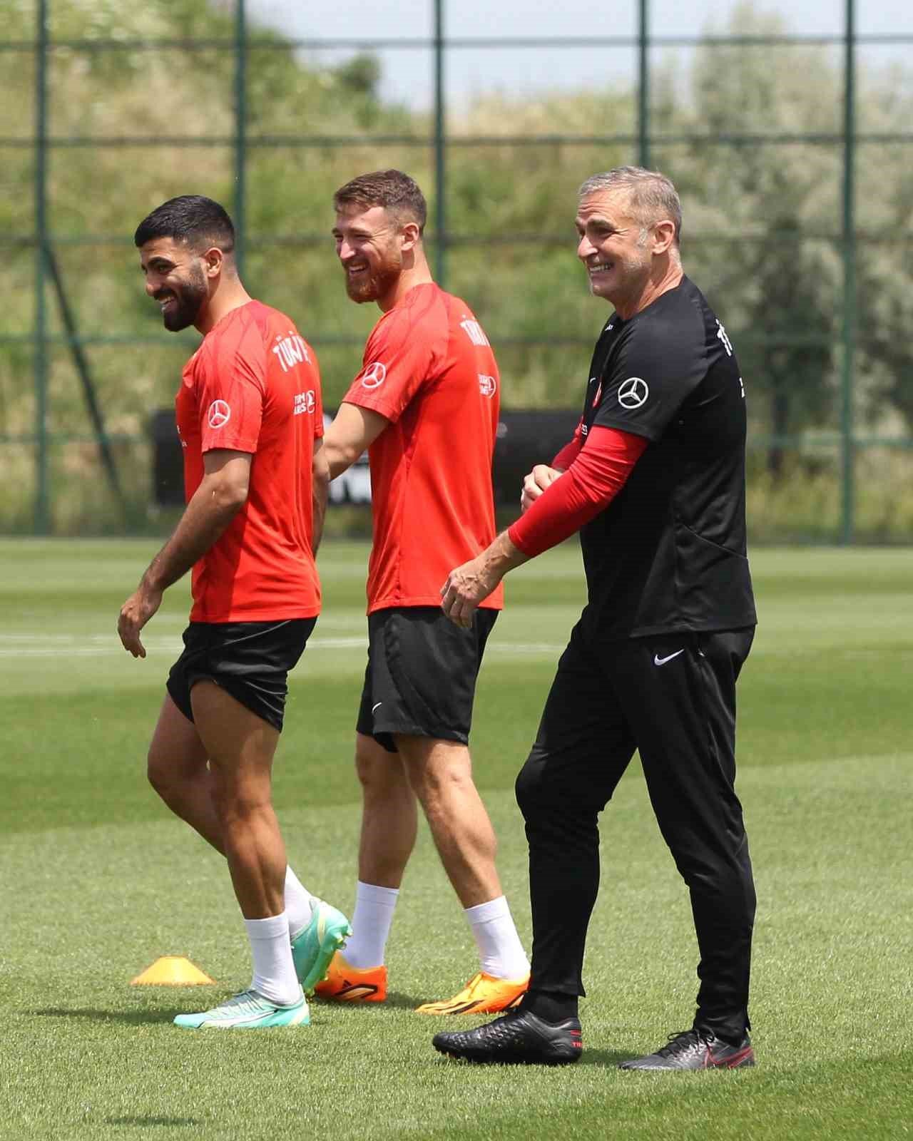 A Milli Takım, Galler maçının hazırlıklarını tamamladı