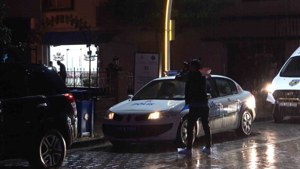 Gümüşhane’de kanalizasyon kazısında insan kafatası bulundu