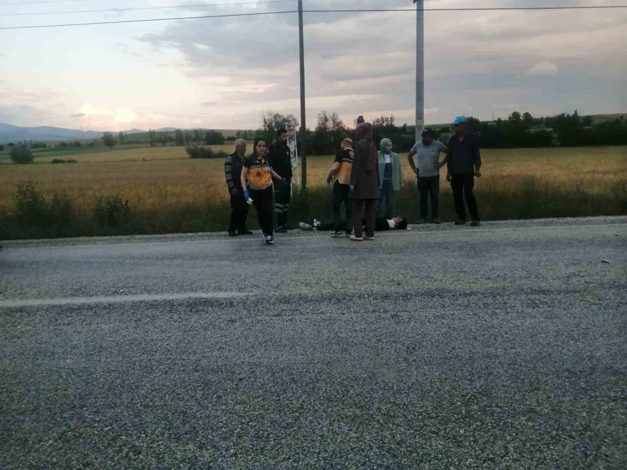 Motosikletler kafa kafaya çarpıştı: 4 yaralı