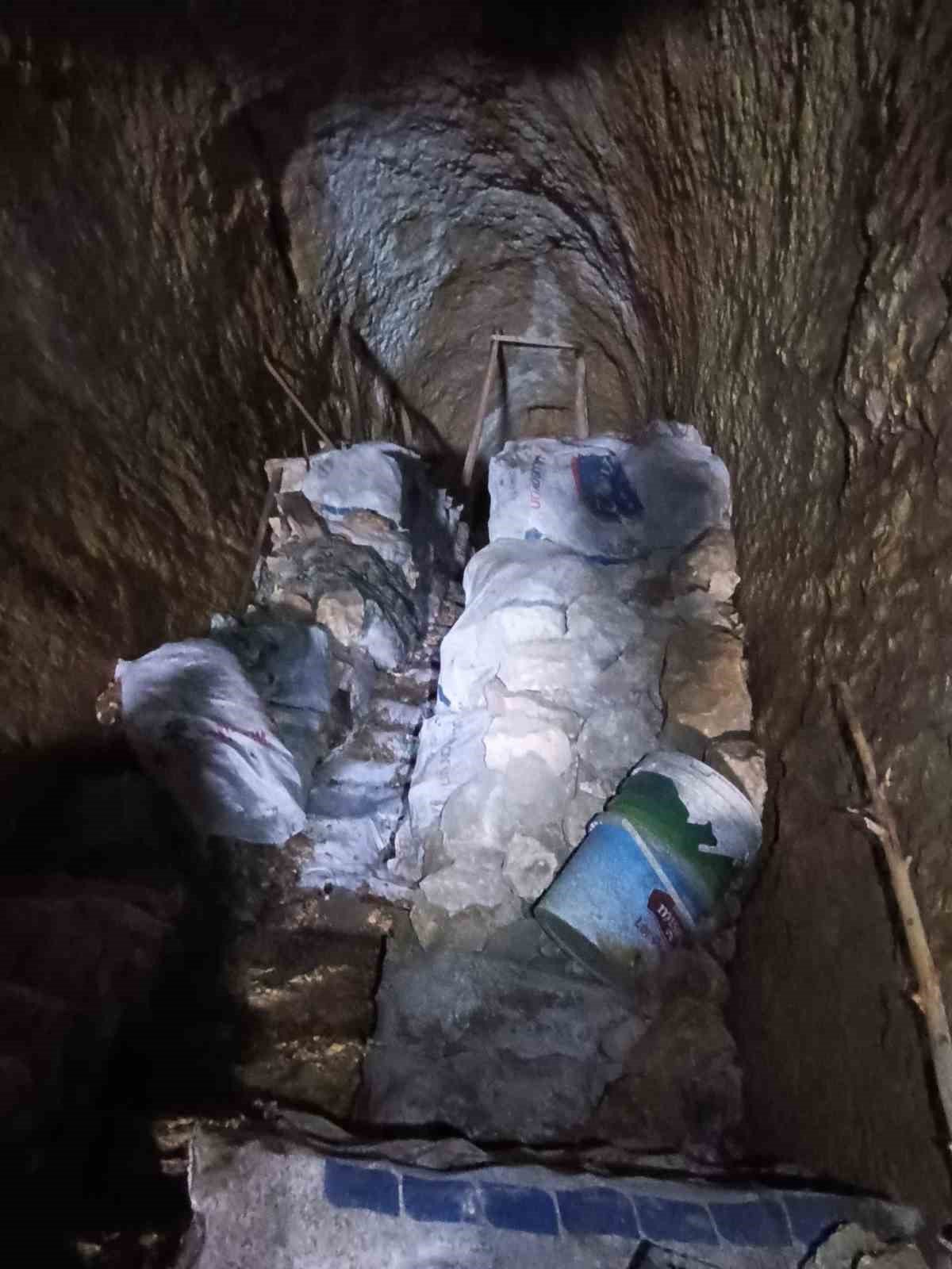 Definecilerden akıl almaz kazı: Mağaradaki manzarayla karşılaşınca şoke oldular