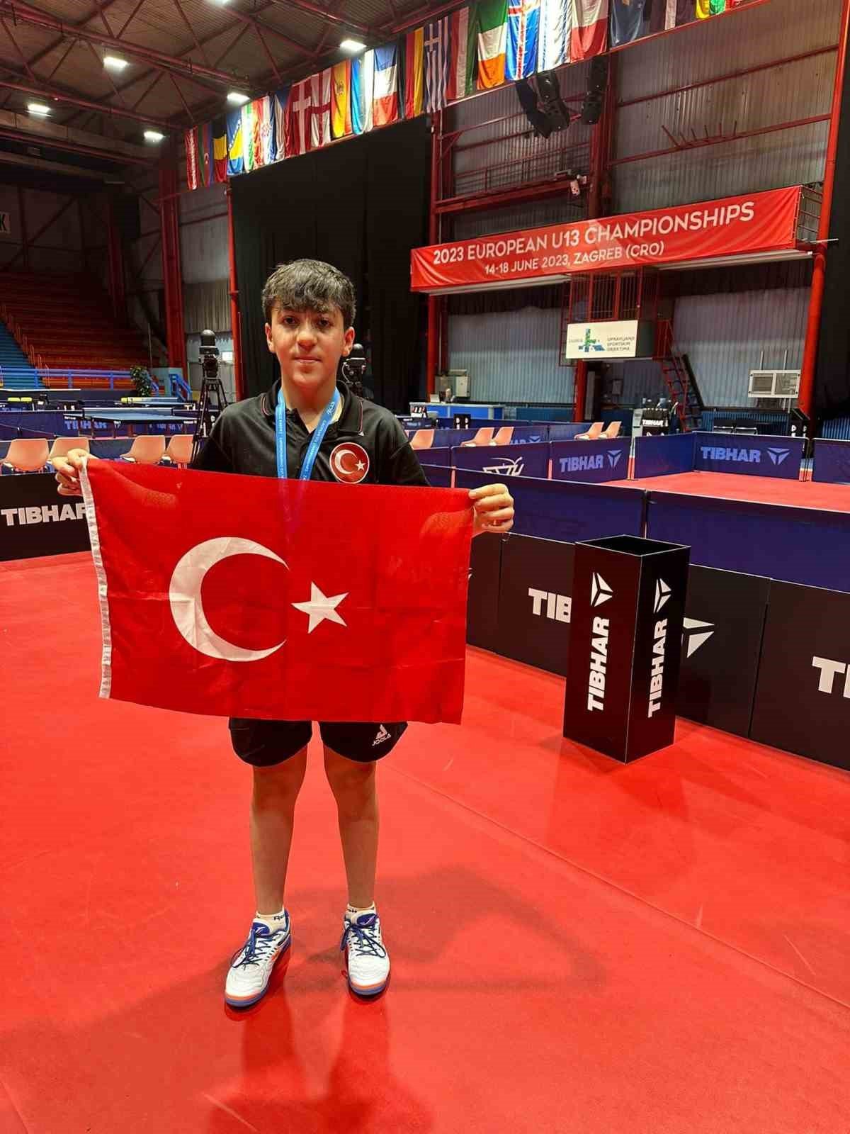 Kocasinan Belediyesi Spor Kulübü’nden masa tenisinde büyük başarı