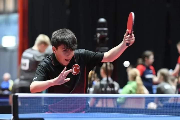 Kocasinan Belediyesi Spor Kulübü’nden masa tenisinde büyük başarı