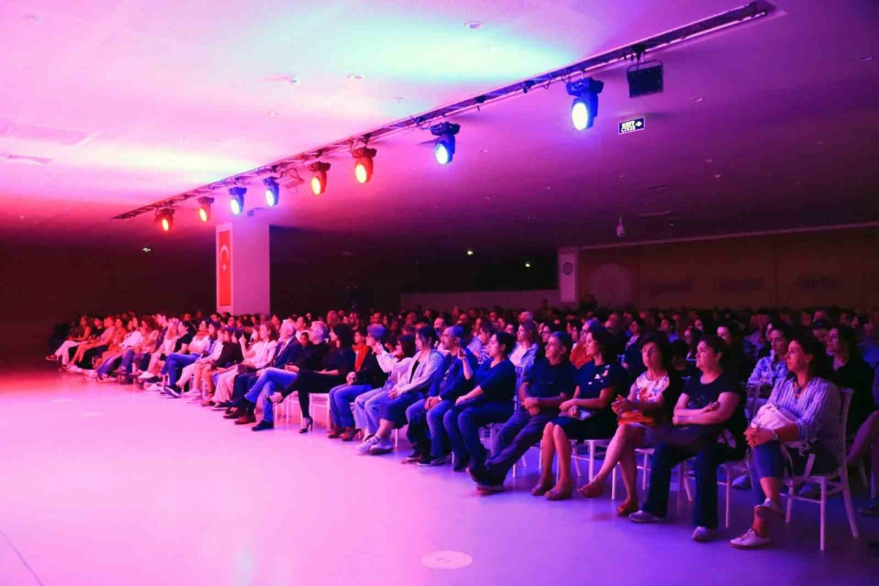 Büyükşehir, caz severleri Kerem Görsev ile buluşturdu