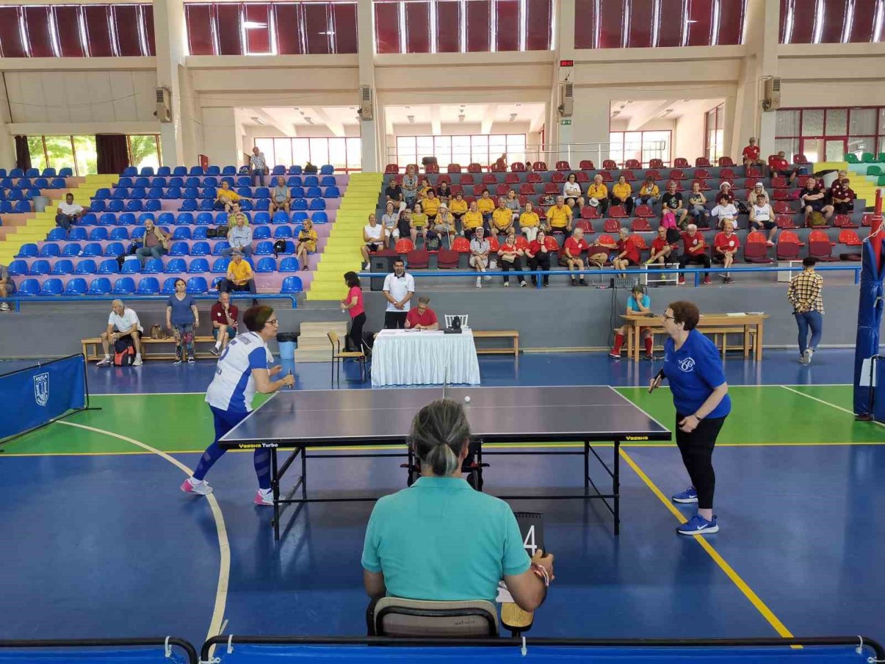 Anadolu Üniversitesi tazelenme olimpiyatlarına damga vurdu