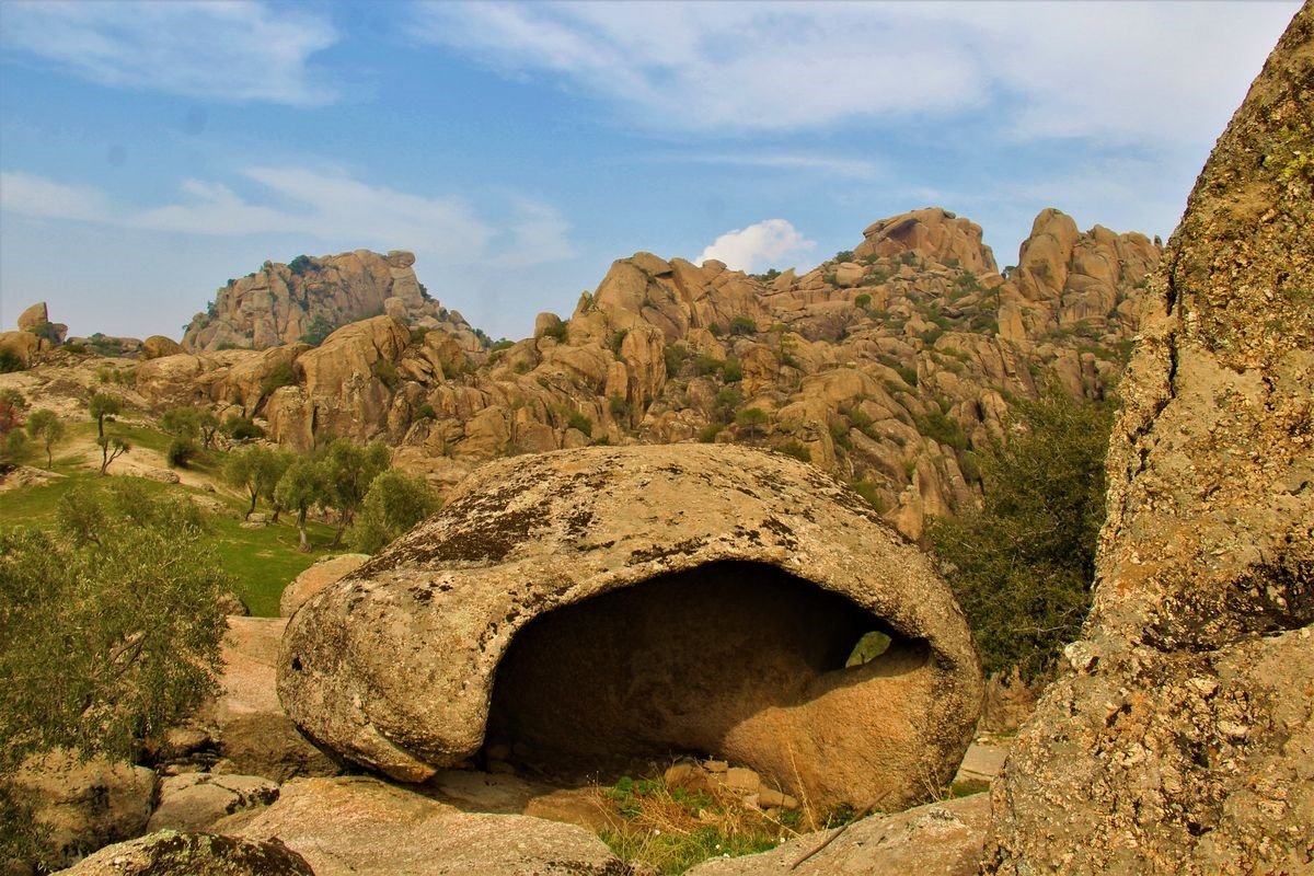Latmos’ta tarih öncesi kaya resimlerinin sayısı her geçen gün artıyor