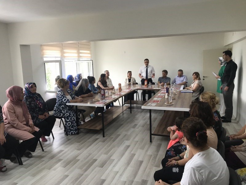 Kaymakam Memiş, sertifika törenine katıldı