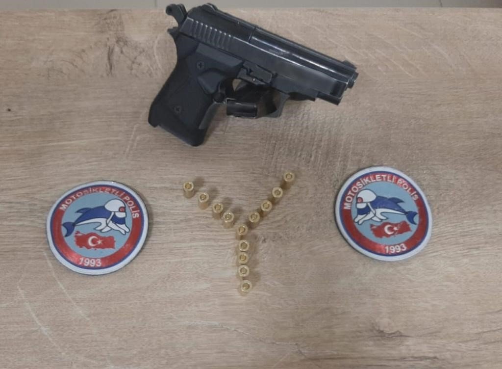 Van’da değişik suçlardan 15 kişi tutuklandı