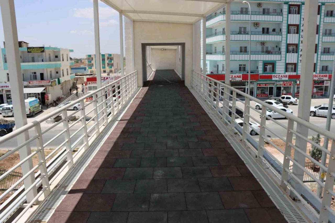 Akçakale’nin sorunlarını büyükşehir belediyesi çözüyor