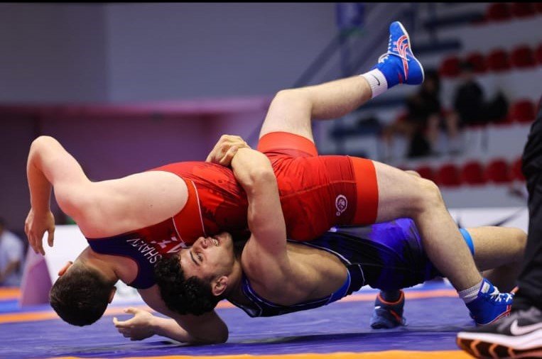 Eyyüp Çetin Avrupa Güreş Şampiyonasında ikinci oldu