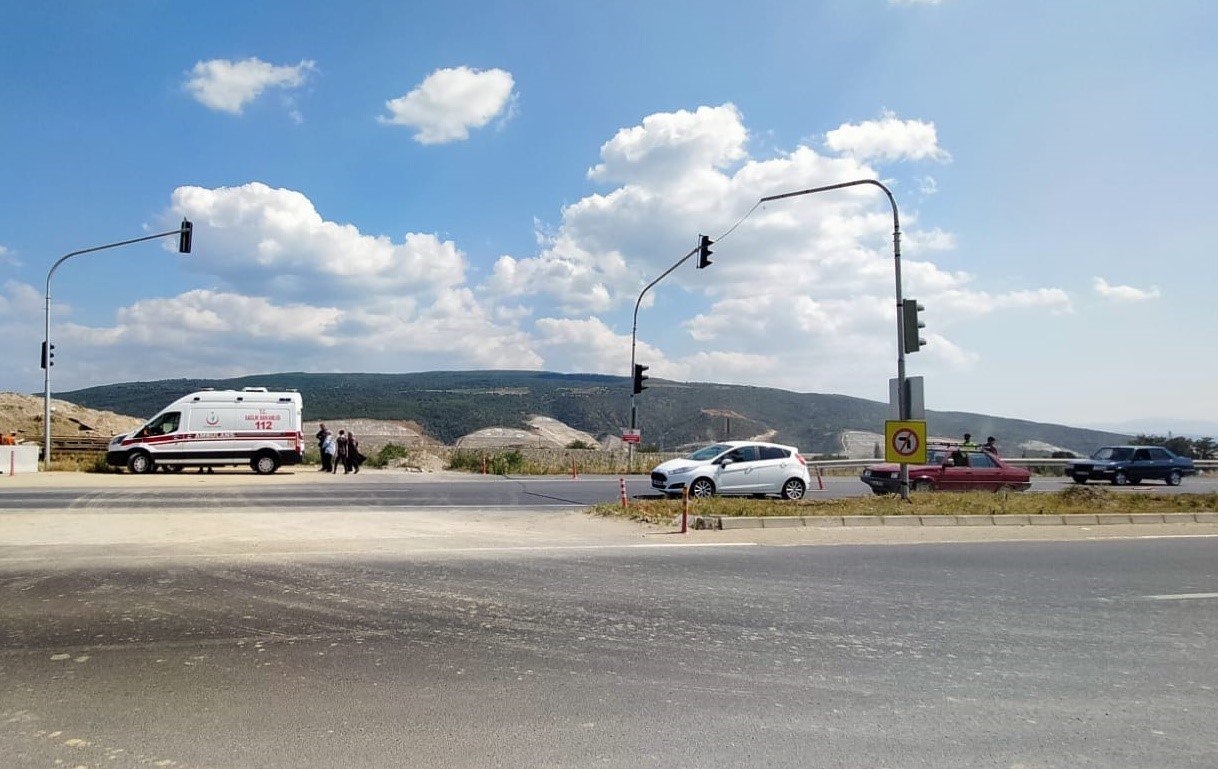 Ani fren kaza getirdi: 1 yaralı