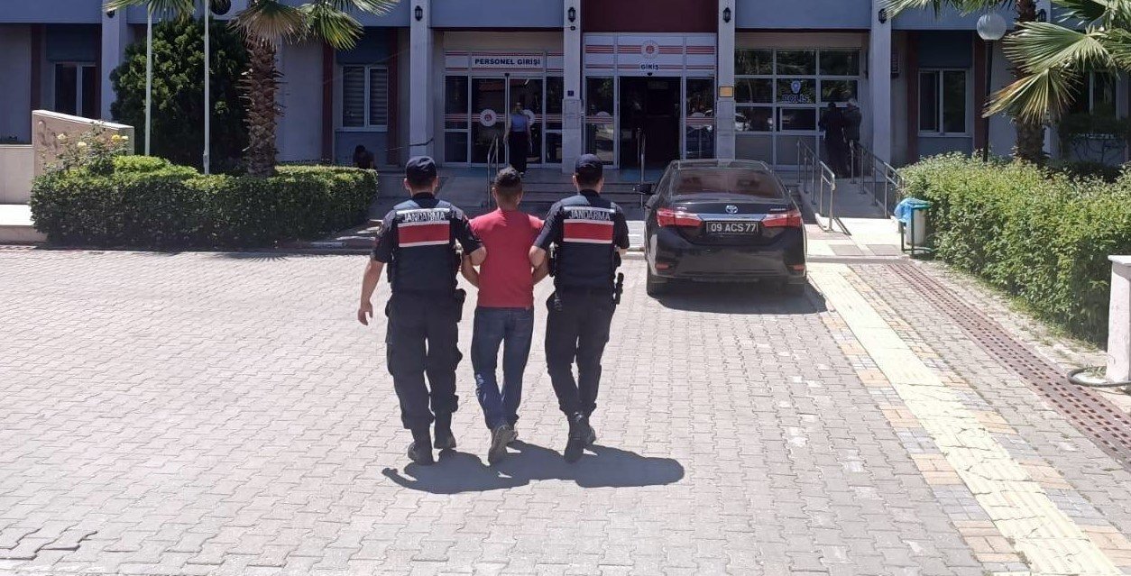 JASAT ekipleri aranan şahıslara göz açtırmıyor