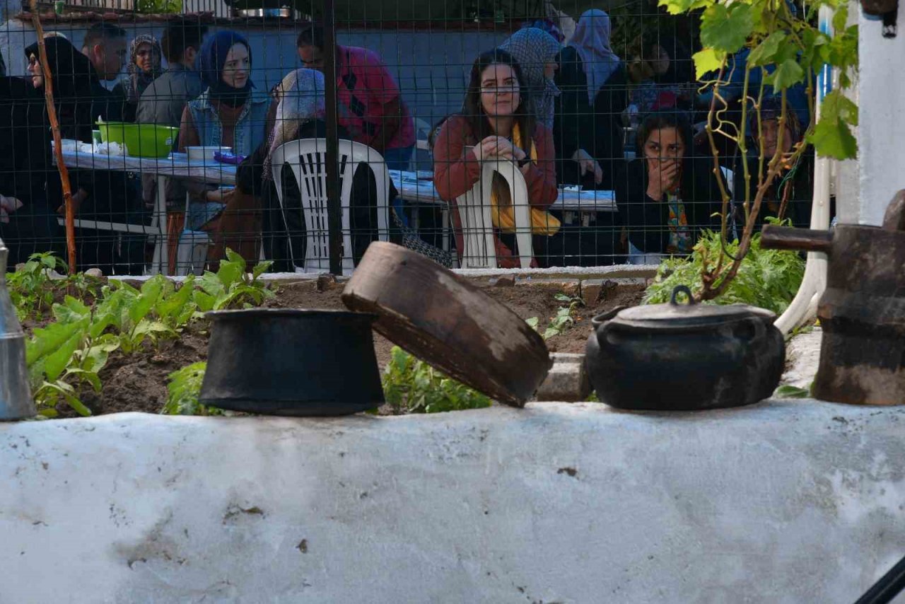 Balıkesir’in üçüncü köy müzesi Sındırgı’da açıldı