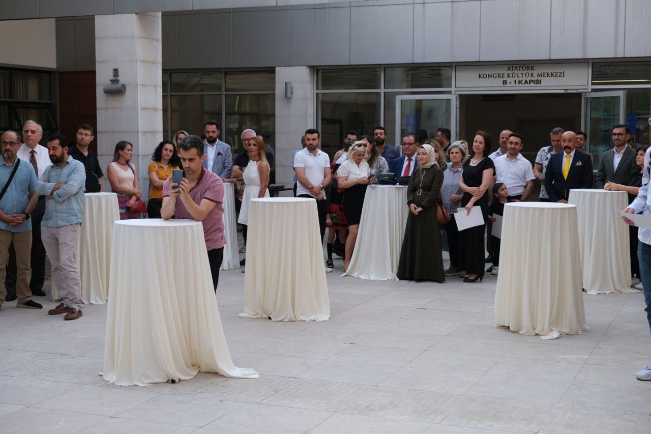 Orkestrada mezuniyet sevinci