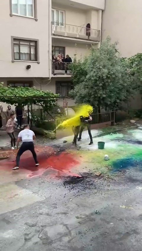 Damadı sevdiğine pişman ettiler