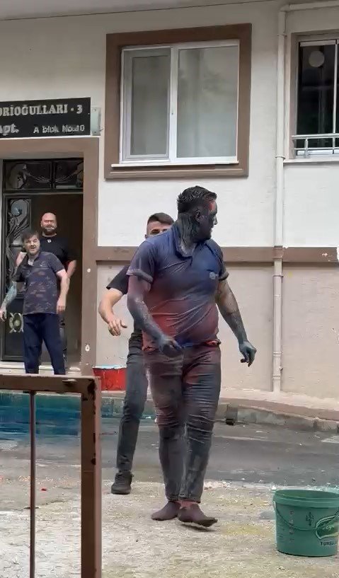 Damadı sevdiğine pişman ettiler