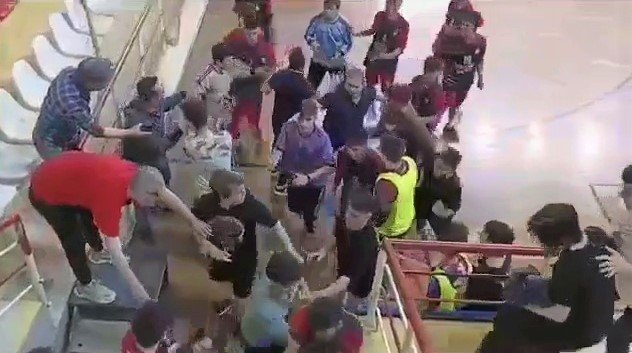 Mağlubiyeti hazmedemeyince ortalığı bir birine kattılar