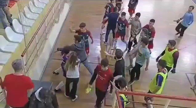 Mağlubiyeti hazmedemeyince ortalığı bir birine kattılar