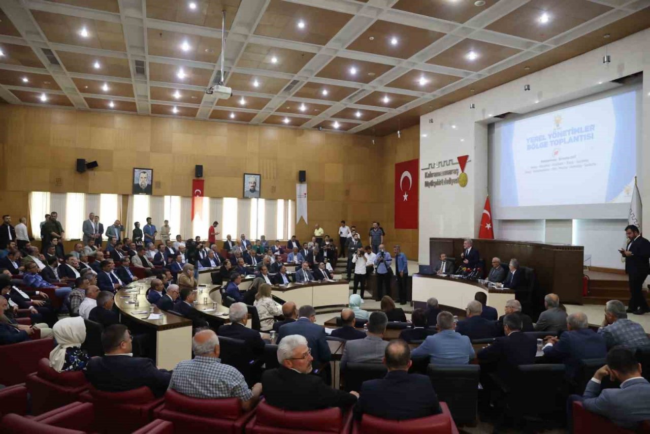 AK Parti Yerel Yönetimler Bölge Toplantısı Kahramanmaraş’ta yapıldı