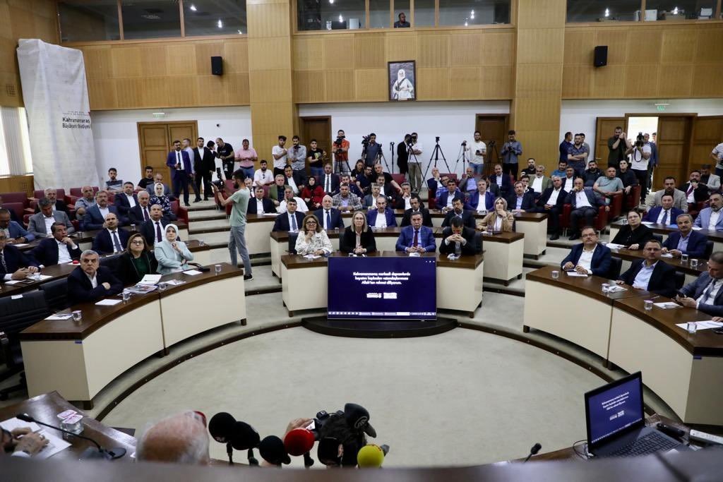 AK Parti Yerel Yönetimler Bölge Toplantısı Kahramanmaraş’ta yapıldı