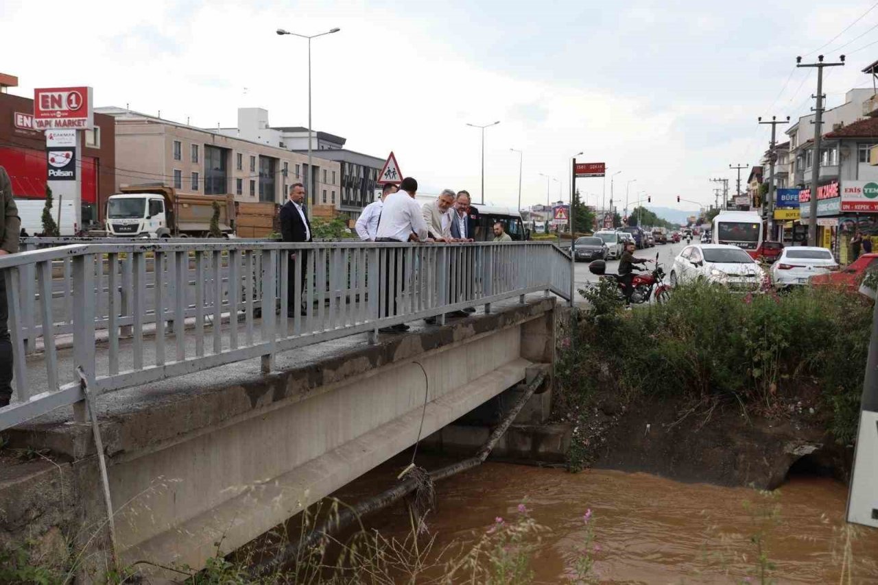 130 Personel 30 araç nöbette