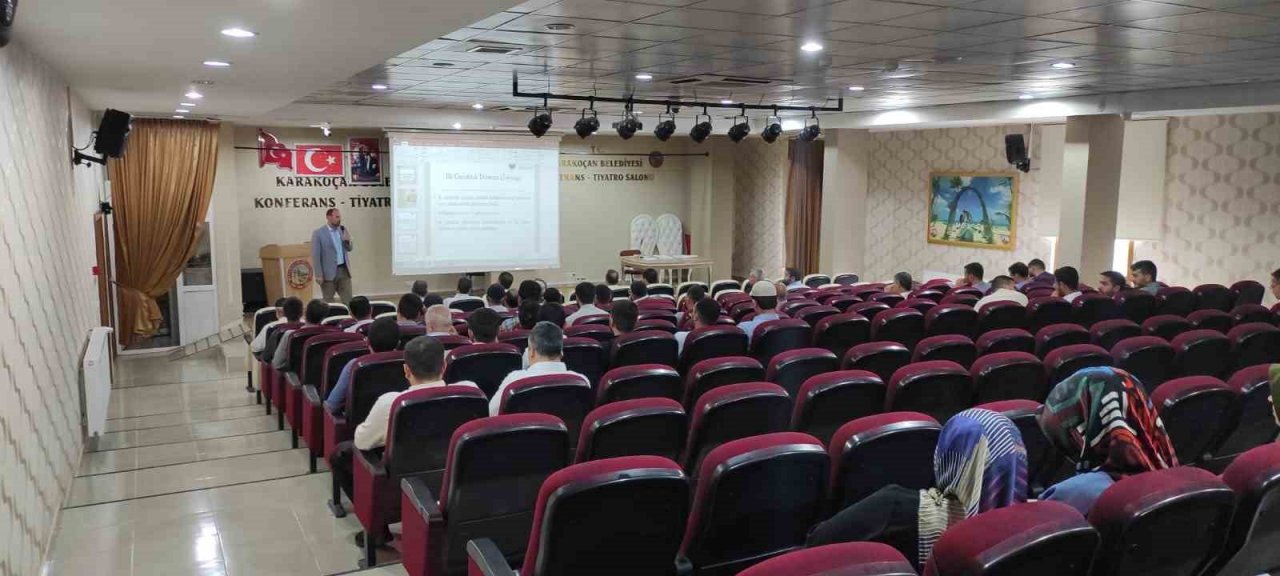 Elazığ’da imam hatip ve müezzin kayyımlarına seminer